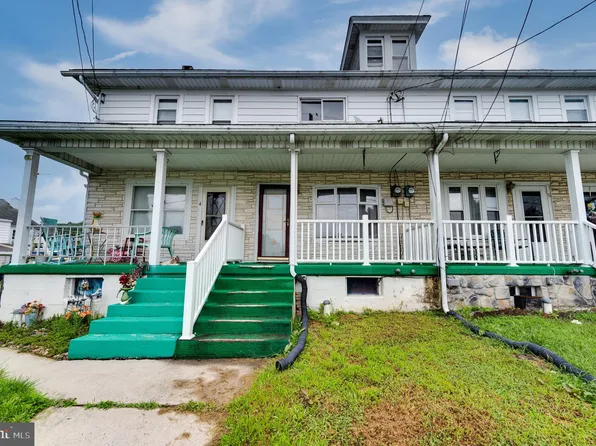 6 Shade St, Middleport, PA 17953