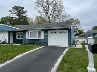 5A Montana Dr, Whiting, NJ 08759
