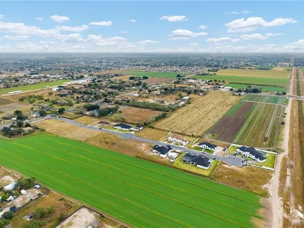 2745 Awesome Ave, Edinburg, TX 78542