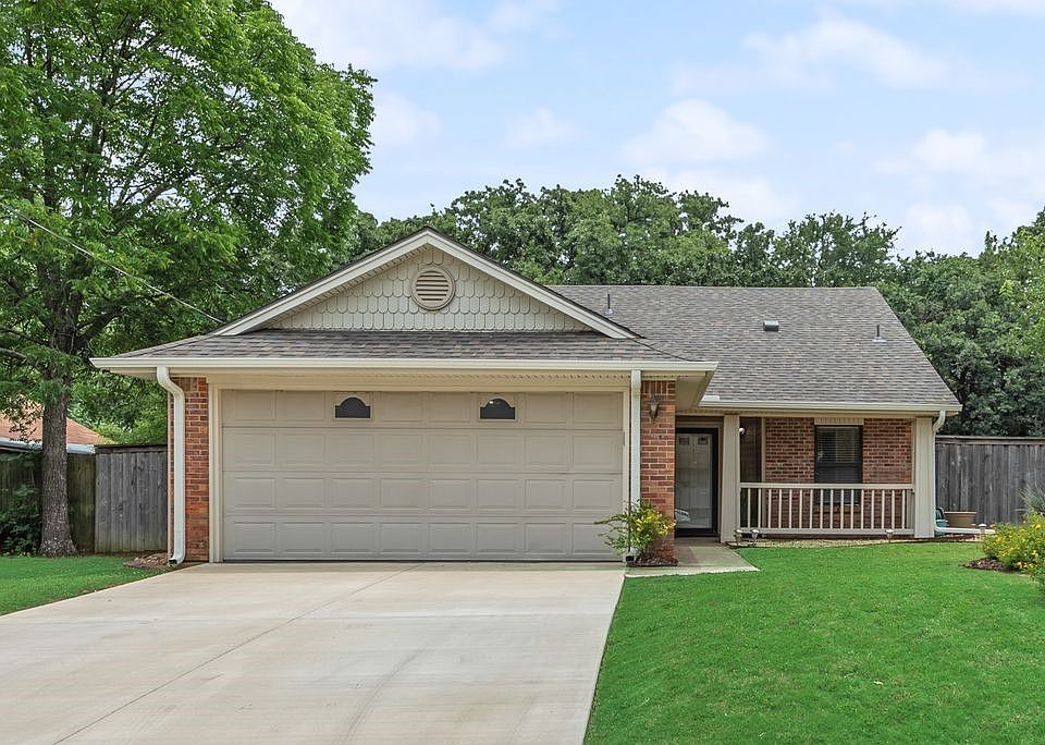 1st image of 2904 Weston Dr