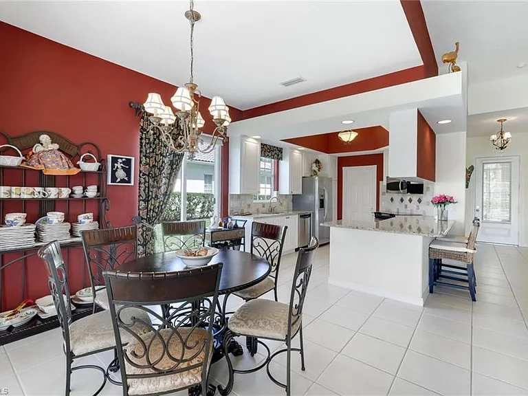 5848 Ferrara Dr — Photo 12