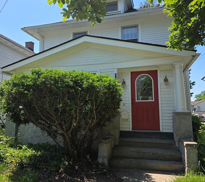 1st image of 315 N Summit St
