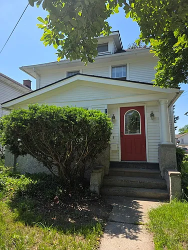 315 N Summit St Photo 1