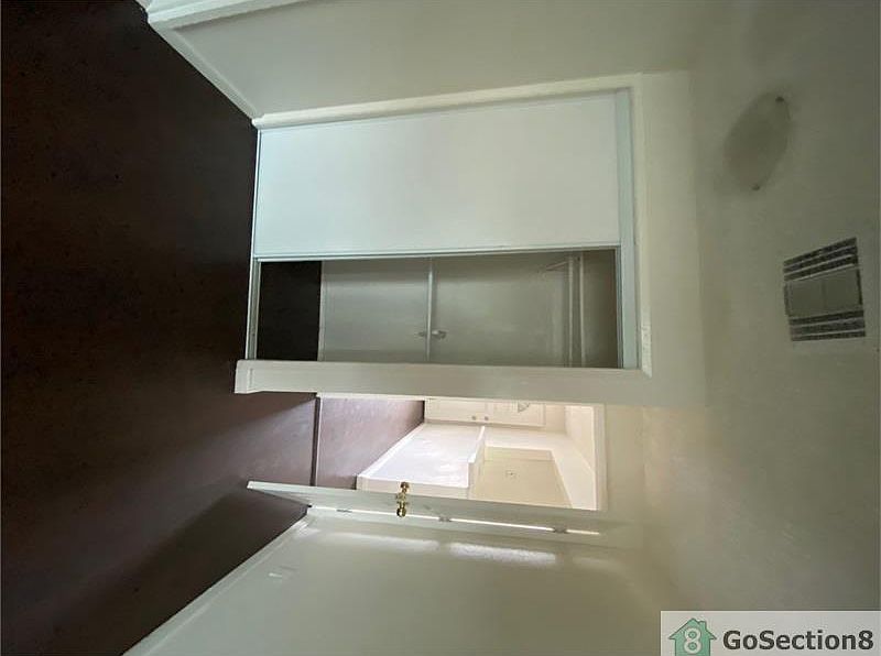 1st image of 1206 W 101st St