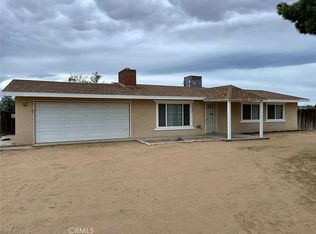 14371 Jicarilla Rd, Apple Valley, CA 92307