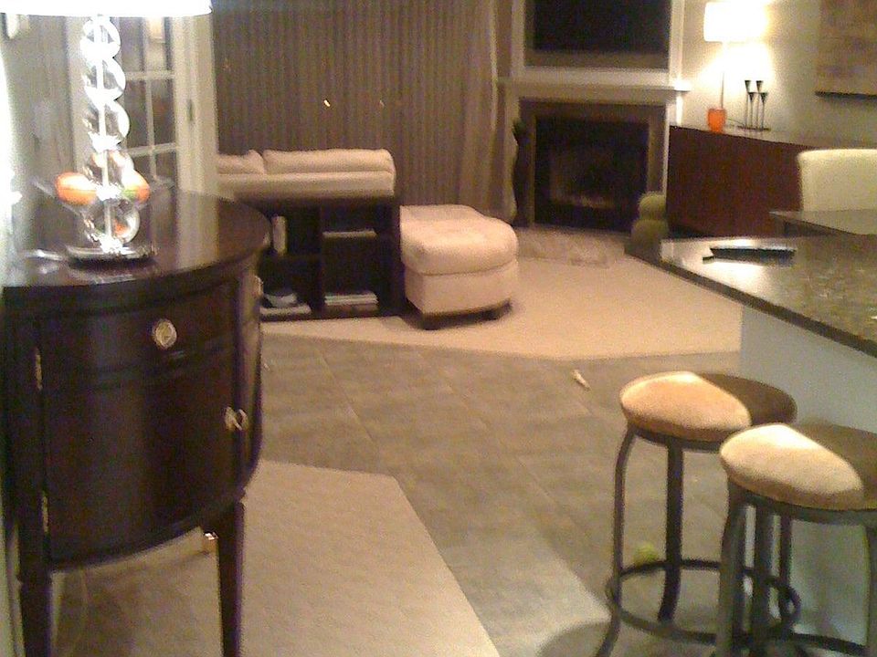Open concept living/kitchen