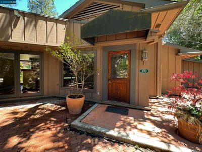 230 Moraga Way, Orinda, CA, 94563