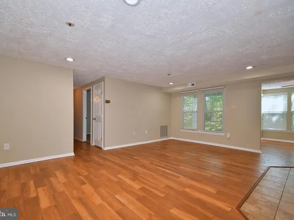 1309 Clover Valley Way APT B, Edgewood, MD 21040