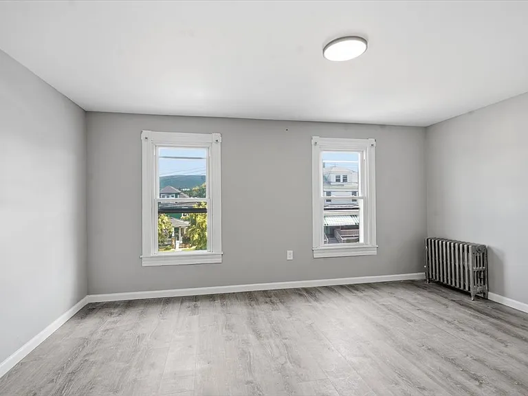 258 E Union St #258 — Photo 18