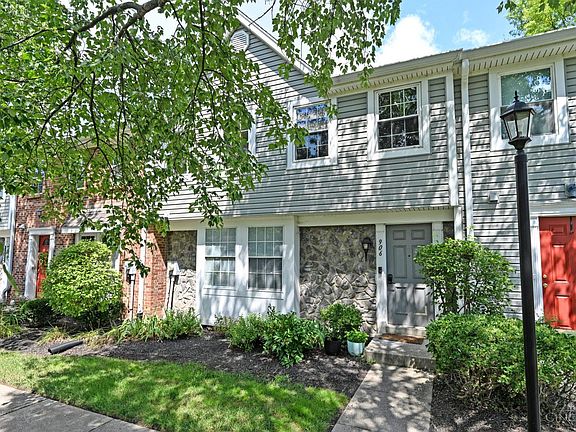 2nd image of 906 Woodlyn Dr N