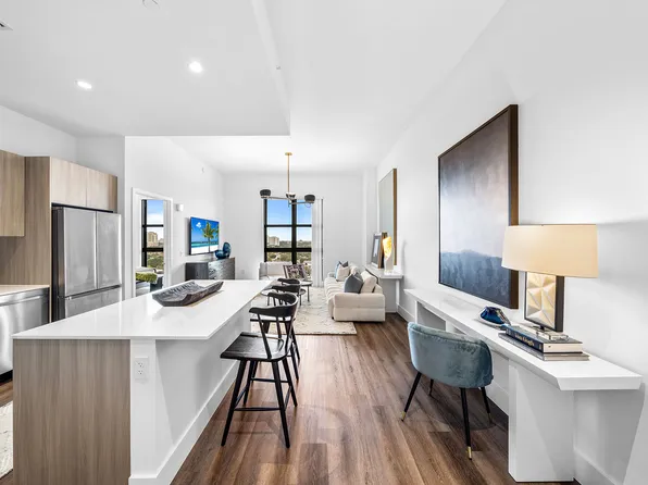 Grove Central Residences