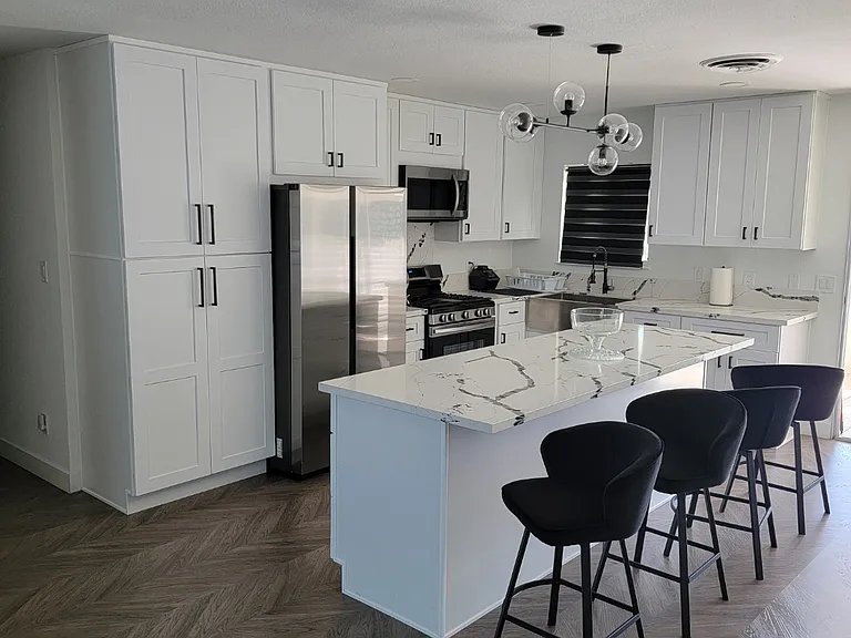 Shawnee Ln — Photo 4