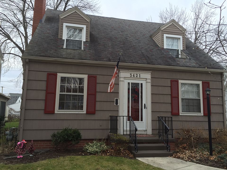 1st image of 3421 Wyckliffe Pkwy