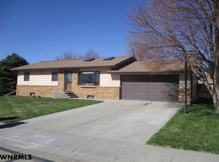 3110 19th Ave, Scottsbluff, NE 69361