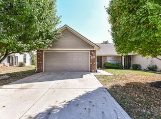 1207 Worcester Way, Greenfield, IN