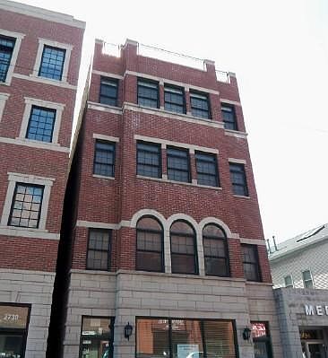 1st image of 2732 N Lincoln Ave APT 2