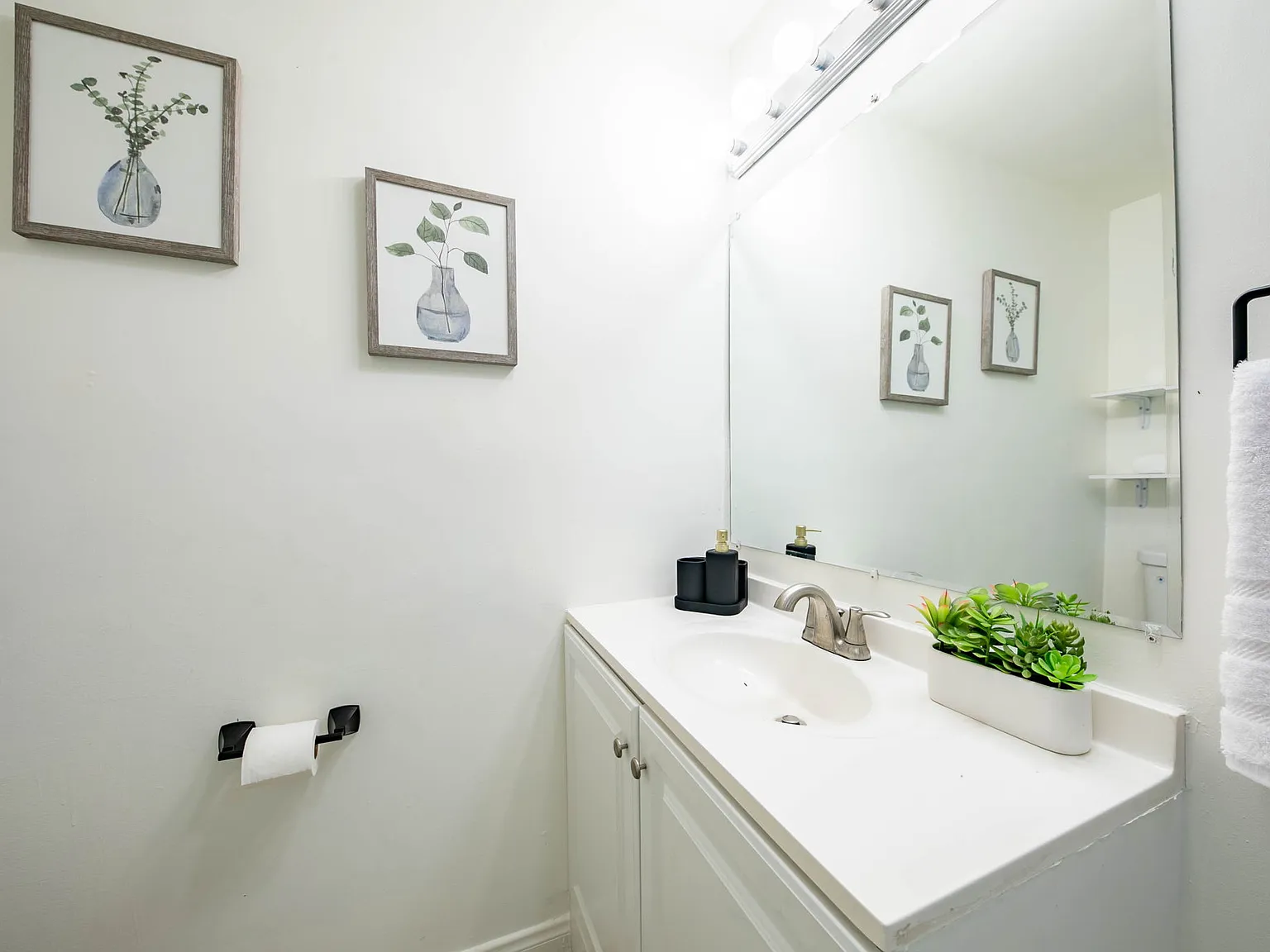 2 bed, $7,000 — Photo 4