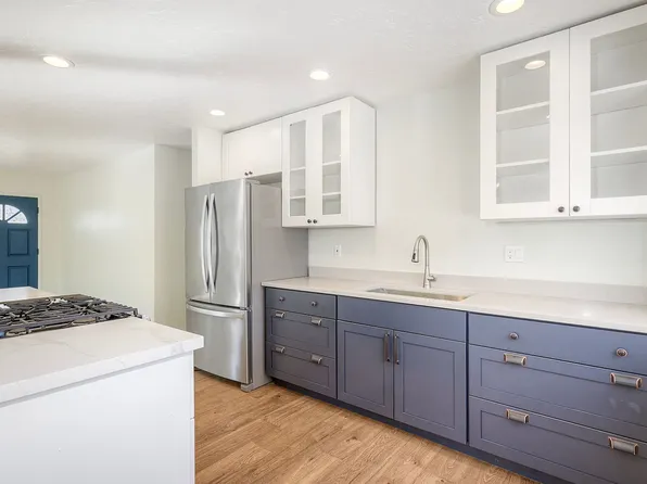 2371 Berry St, Lemon Grove, CA 91945
