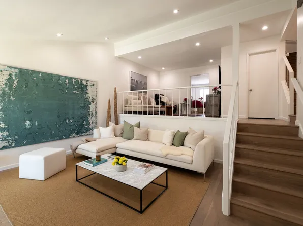 13011 Mindanao Way Unit 4, Los Angeles, CA 90292