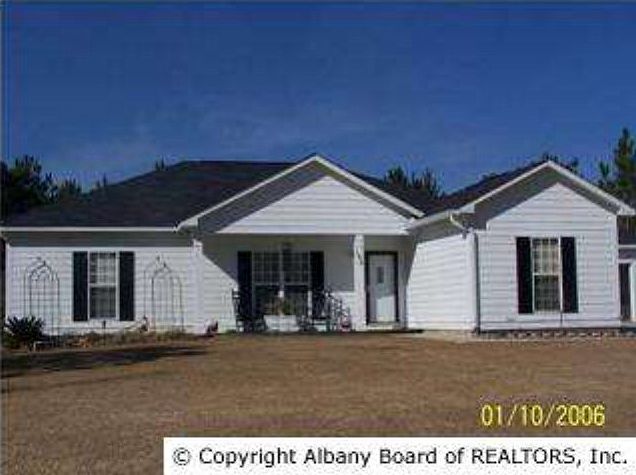 1st image of 192 Wood Dr