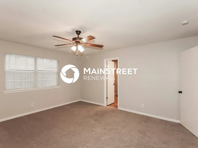 Main Bedroom