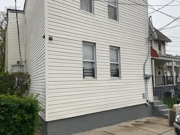 284 Jewett Ave, Staten Island, NY 10302