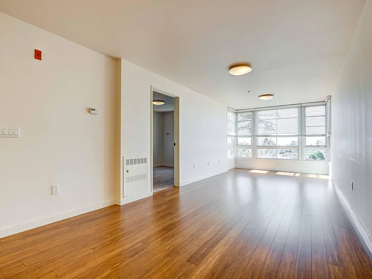3001 Telegraph Ave — Photo 17