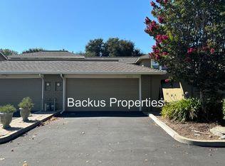 19532 Creekside Ct, Salinas, CA 93908