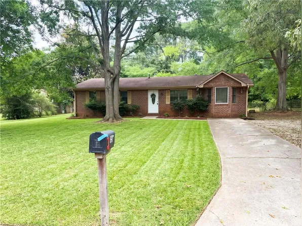 25 Pleasant Valley Rd, McDonough, GA 30253