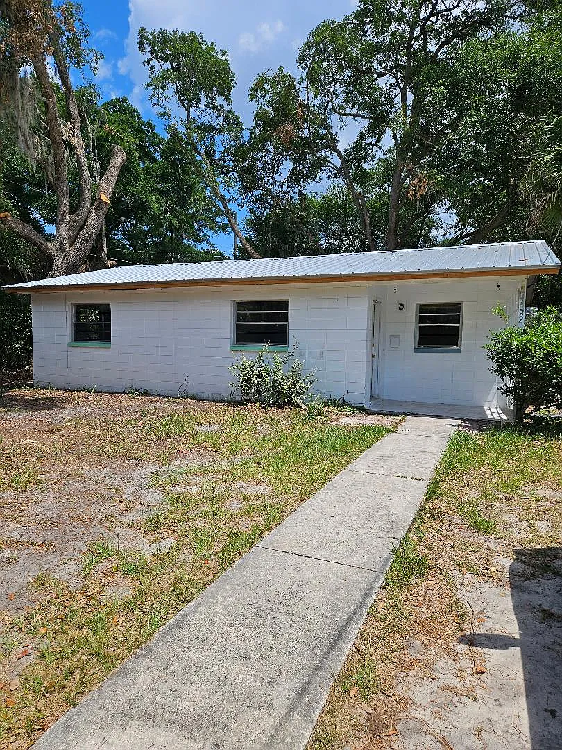 2 bed, 920 sqft, $1,525 — Photo 1