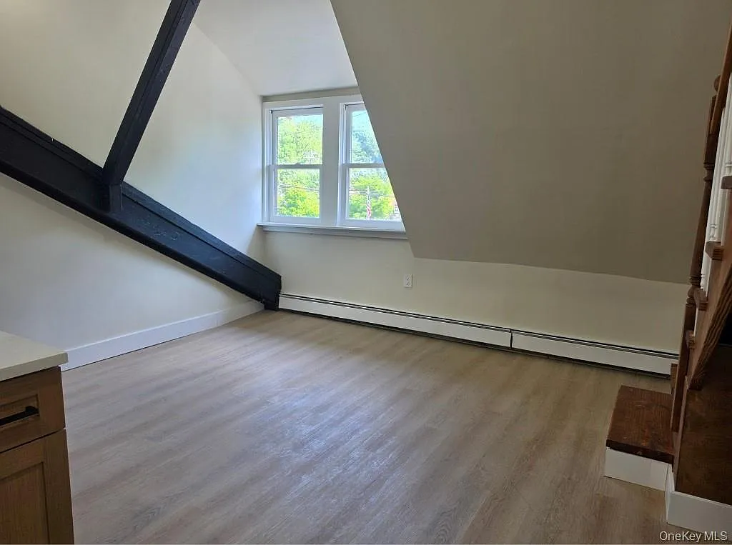 Studio, 1.0 bath, 300 sqft, $1,950 — Photo 2