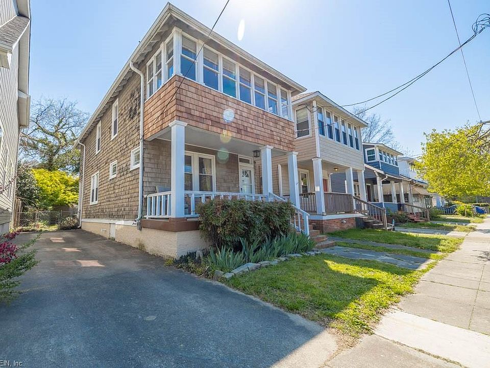 1st image of 213 W 38th St