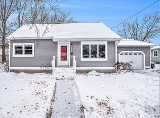 2385 Lincoln St, Muskegon, MI 49441