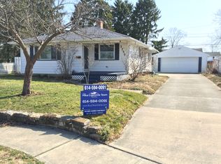3750 Meadow Ln, Grove City, OH 43123