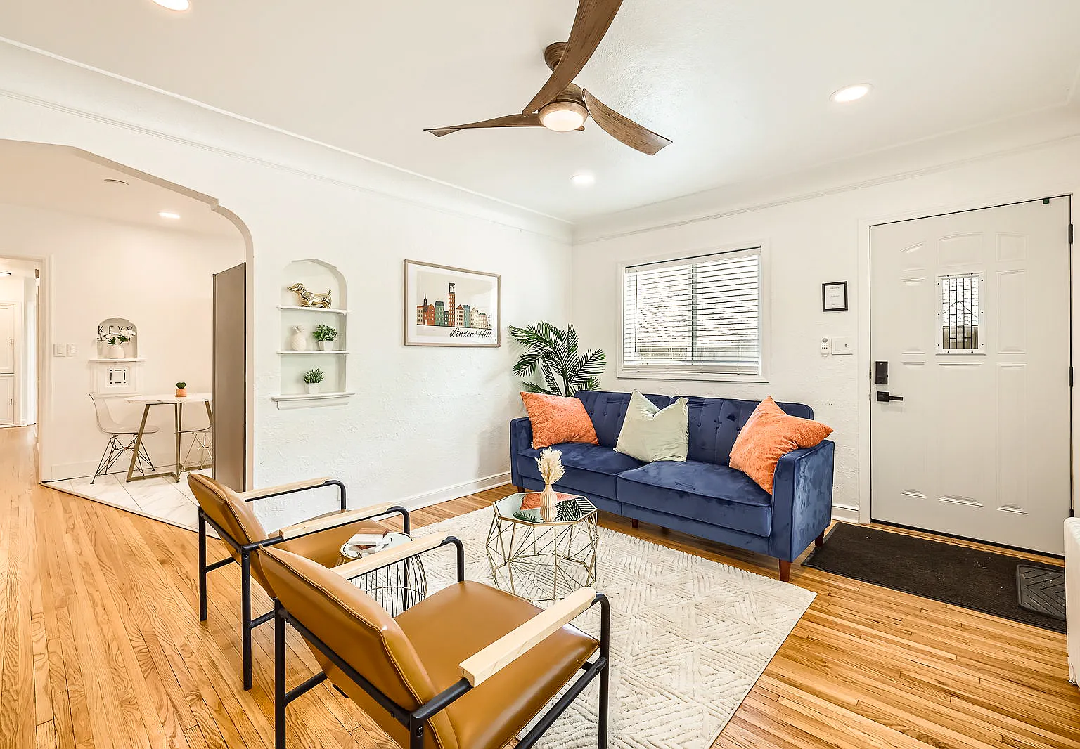 3 bed, $3,800 — Photo 1