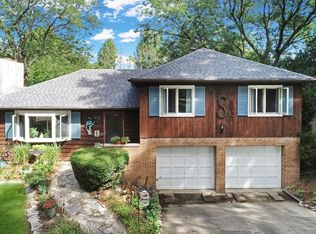 25 W Arnold St, Sandwich, IL 60548