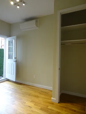 Rented by Miron Realty Group | media 23