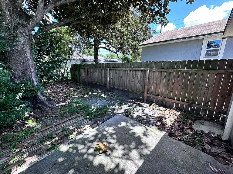 5359 Kingsbury St — Photo 13
