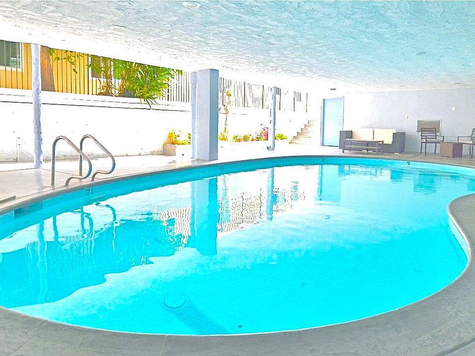 1st image of 310 N Crescent Dr APT 105