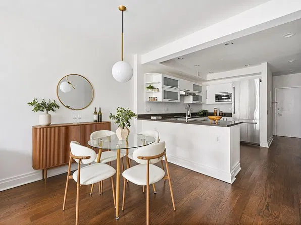 257 W 117th St APT 2F, New York, NY 10026