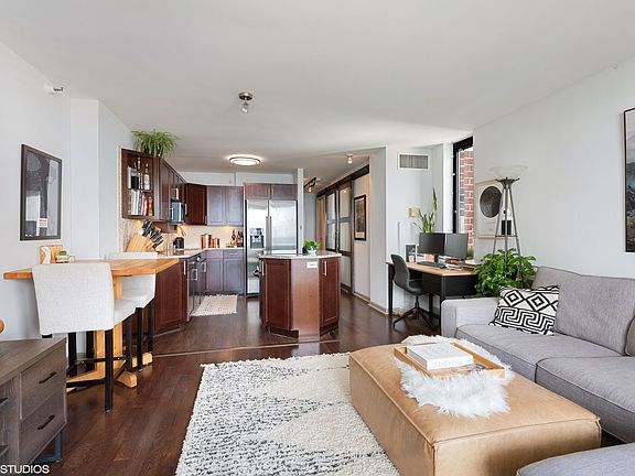 2nd image of 3660 N Lake Shore Dr APT 3608