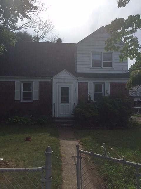 2nd image of 561 Henry Avenue Ext