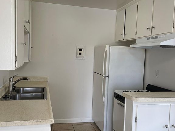 2nd image of 1129 E Ocean Blvd APT 13