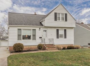 5847 Circle Dr, Mayfield Heights, OH
