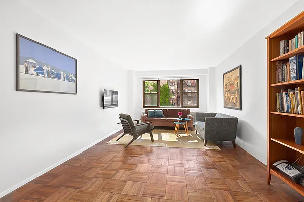 Sold by Compass | media 2