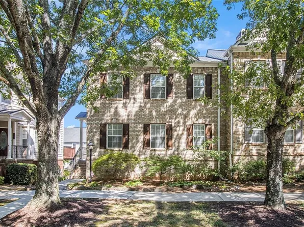 1199 Station Center Blvd, Suwanee, GA 30024