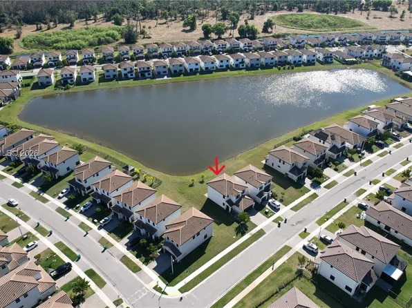 5632 Cerva Ln, Immokalee, FL 34142