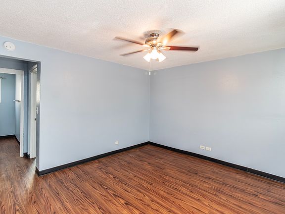 2nd image of 2503 Ala Wai Blvd #C