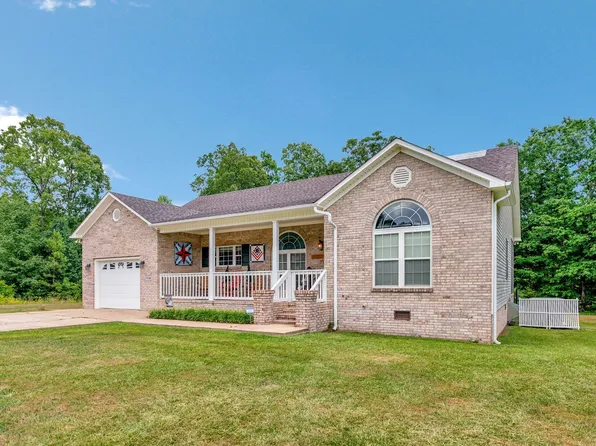 114 Nottingham Dr, Hohenwald, TN 38462