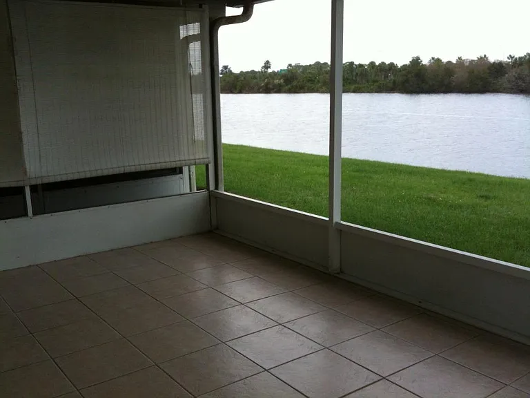 439 Kensington Lake Cir — Photo 7